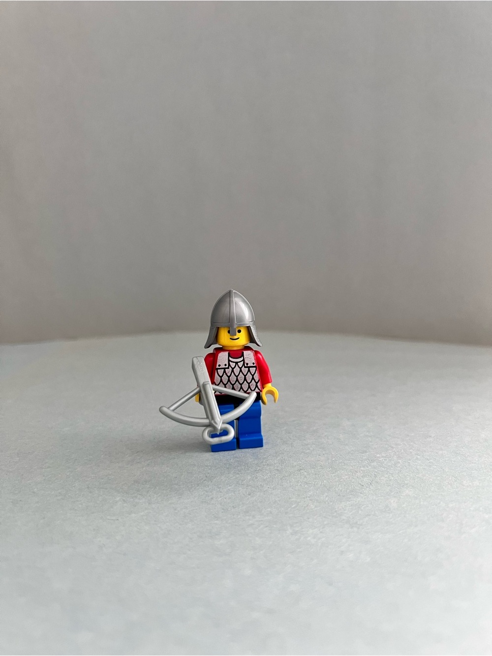 LEGO Castle Black Knights Scale Mail Guard Minifigure